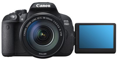 CANON EOS 700D Spiegelreflexkamera, 18 Megapixel, 18-135 mm Objektiv (IS), Schwarz