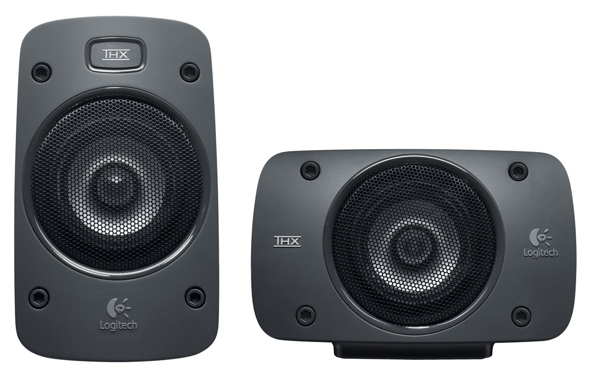 THX ve Logitech logolu iki siyah hoparlör, beyaz bir arka plan üzerinde.