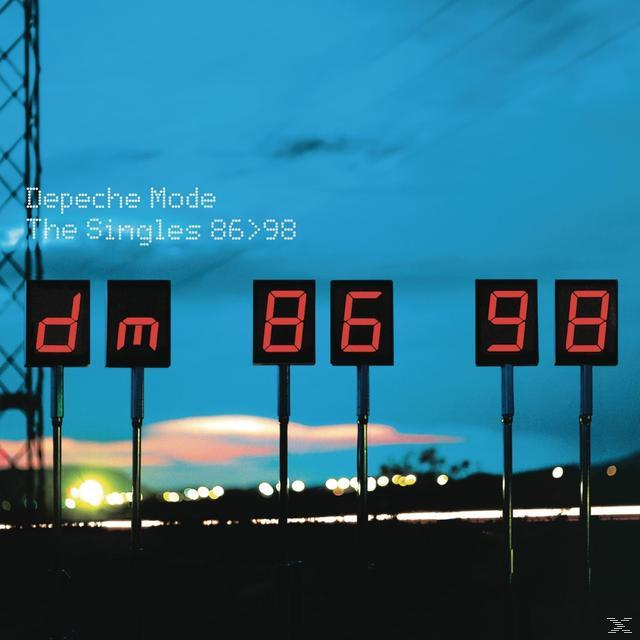 Depeche Mode Albumcover: Digitale Anzeigennummern 86, 98 und die Buchstaben dm, vor blauem Nachthimmel.