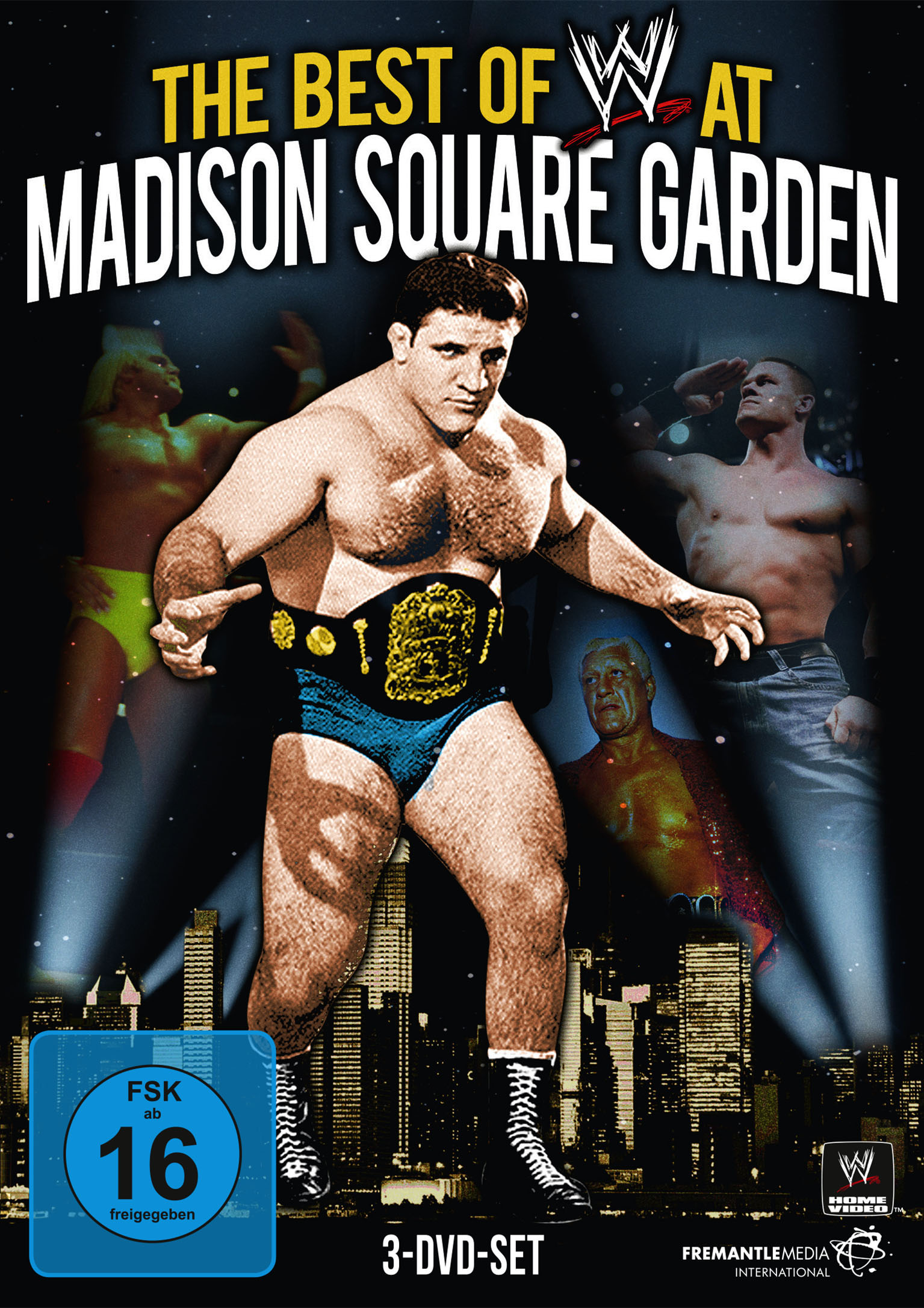 WWE DVD-Cover: The Best of WWE at Madison Square Garden. Wrestler in der Mitte, Publikum im Hintergrund.