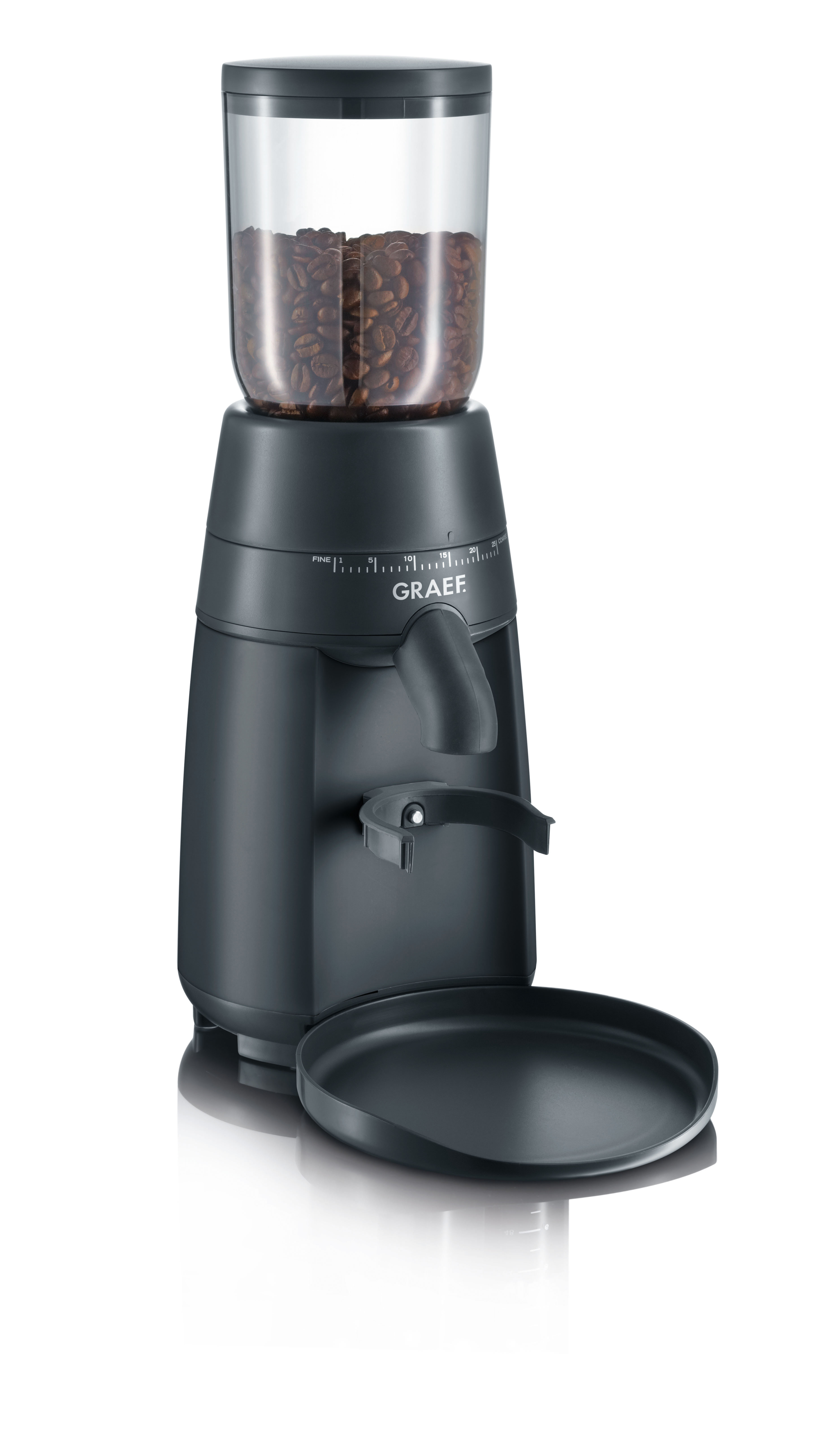 Schwarze Kaffeemühle mit Bohnenbehälter. Sockel mit Tablett und Zifferblatt.