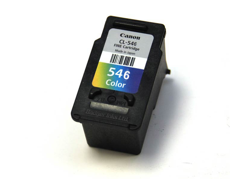 Canon CL-546 Farbtintenpatrone mit Barcode und Etikett.
