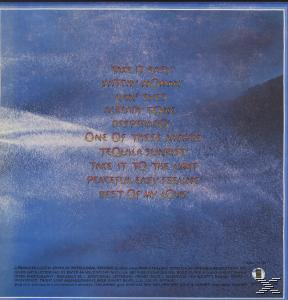 Albumcover mit blauem Aquarellhintergrund und weißem Text. Songtitel sind aufgelistet, z. B. "Take It Easy".