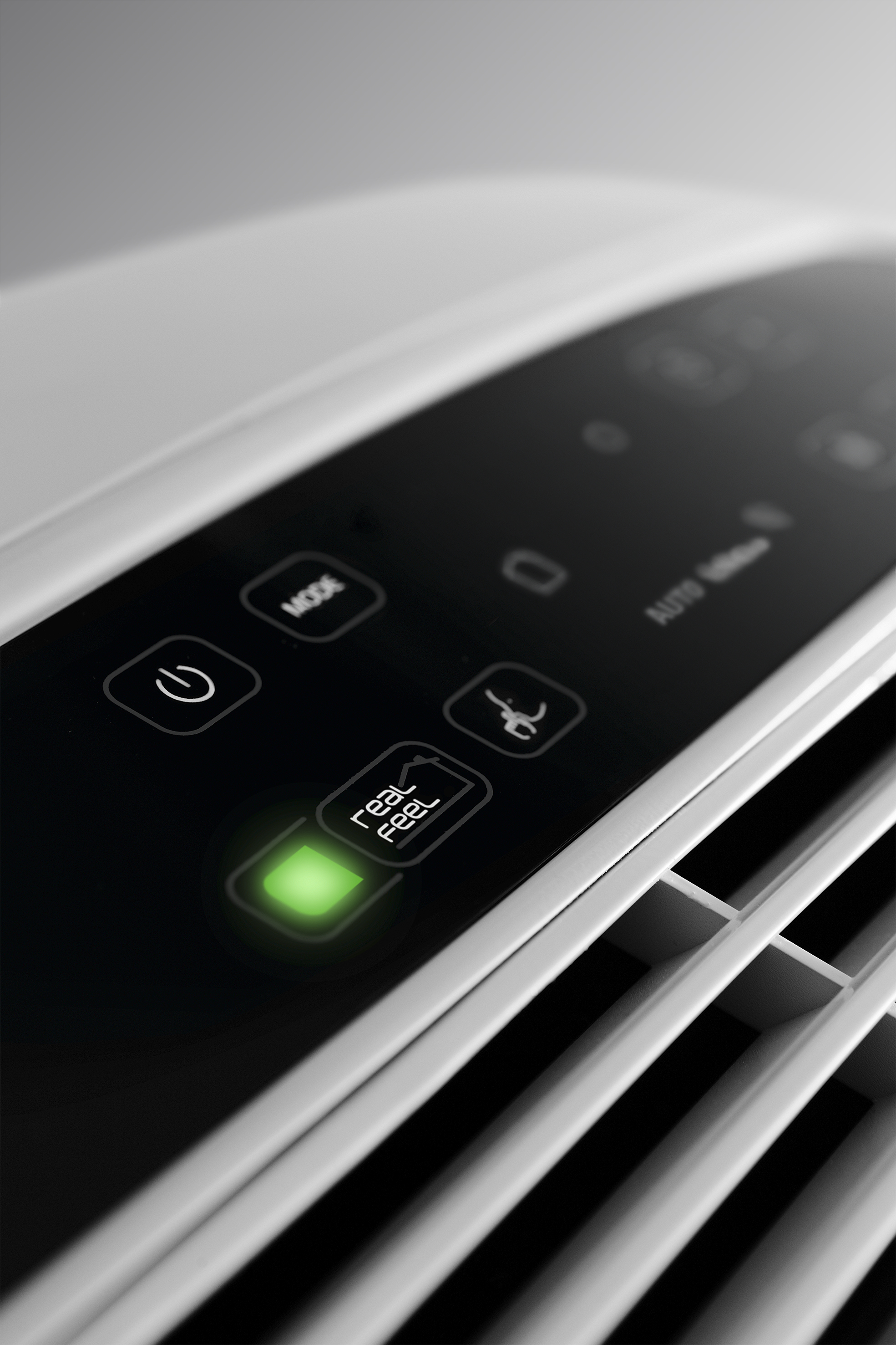 DELONGHI PAC-AN 112 Silent Klimagerät Weiß (Max. Raumgröße: 110 m³, EEK: A+)