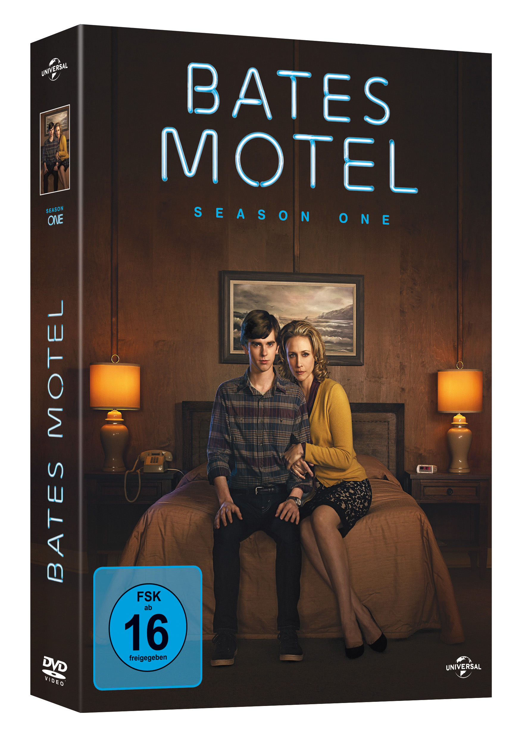 DVD-Hülle von 'Bates Motel' mit zwei Personen auf dem Cover. Titel in Neonblau.