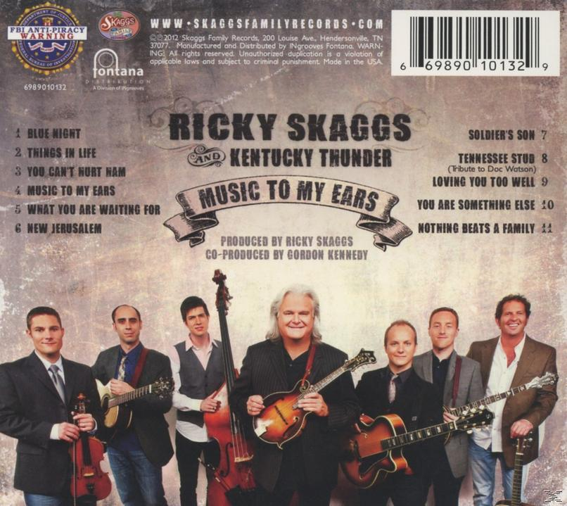 Ricky Skaggs und Kentucky Thunder mit Instrumenten und Trackliste.