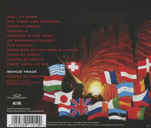 CD-Rückseite mit Flaggen und Text. Eine Vielzahl von Länderflaggen.