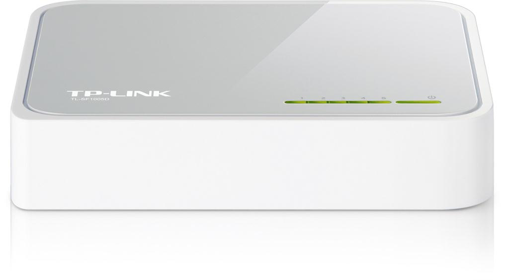 Weißer TP-Link-Router. Er hat mehrere grüne Lichter oben. Weißer Hintergrund.