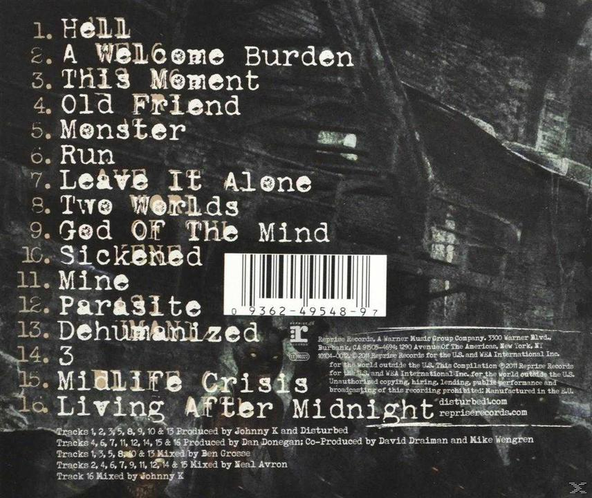 Rückseite einer Disturbed-CD. Liste der Songs in Weiß, Barcode und Text, der die Produktion des Albums beschreibt.