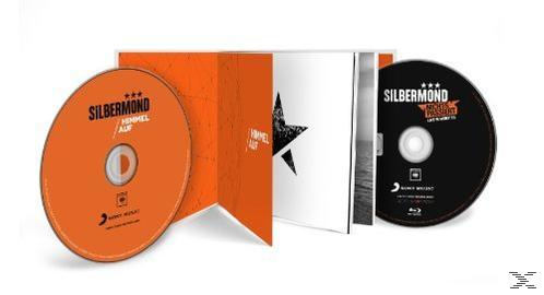 CD-Hülle mit zwei orangefarbenen Discs. Die Hülle ist geöffnet und zeigt das Albumcover mit einem Stern und dem Bandnamen.