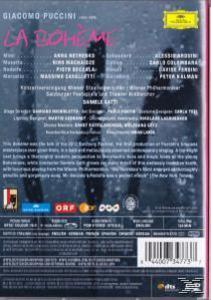 DVD-Rückseite. Text in mehreren Sprachen mit Opernszenenbild.