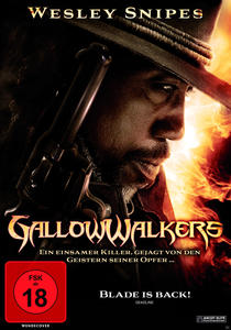 Filmposter mit Wesley Snipes, betitelt "Gallowwalkers". Es hat eine Bewertung von "18" und ist auf Deutsch.