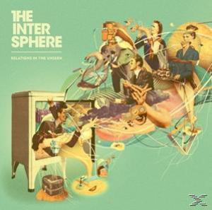 Albumcover mit einer surrealen Collage von Menschen und Objekten. Text: THE INTERSPHERE. Kunststil. Grüner Hintergrund.