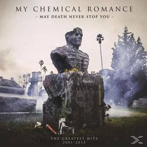 Albumcover für My Chemical Romance, mit einer Büste auf einem Grabstein auf einem Friedhof mit Bäumen und Nebel.