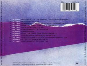 Rückseite einer CD-Hülle mit Titelliste, lila und blauer Hintergrund, mit Text.