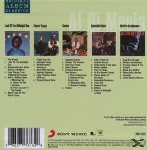 Albumcover: Rückseite eines Albums mit mehreren Albumcovern, Titellisten und Künstlernamen. Grüner Hintergrund.