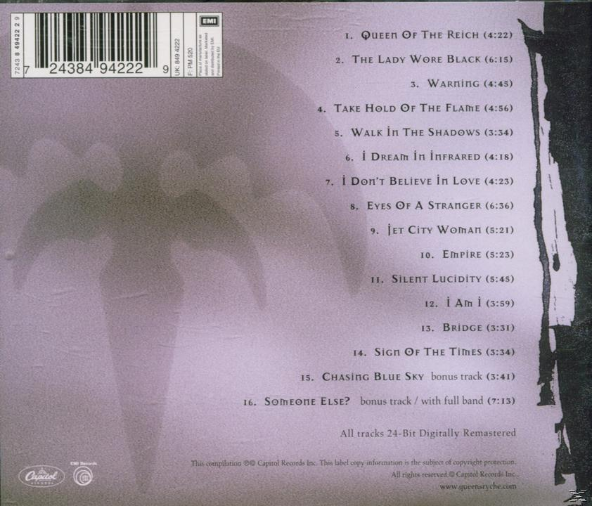 Rückseite eines Queenrÿche-Albumcovers mit Songtiteln und Credits. Schwarzweiß mit Logo.