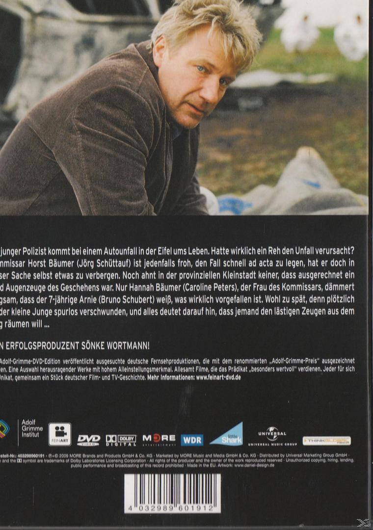 DVD-Rückseite. Mann im Mantel, blickt den Betrachter an. Text auf Deutsch. Mehr Logos unten.