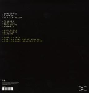 Albumcover mit schwarzem Hintergrund und weißem Text.