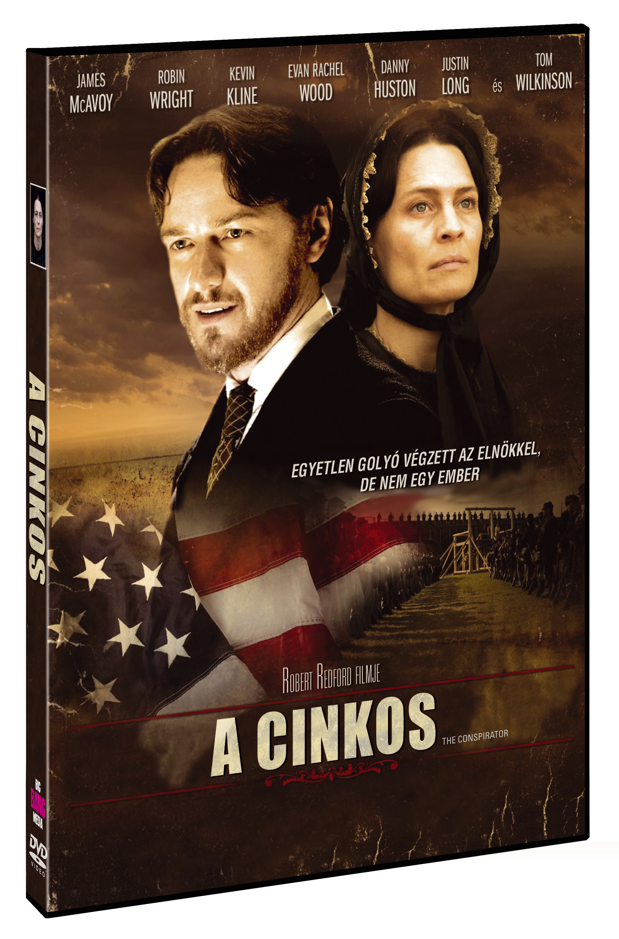A 'The Conspirator' DVD borítója James McAvoy-val és Robin Wright-tal. Amerikai zászló a háttérben.