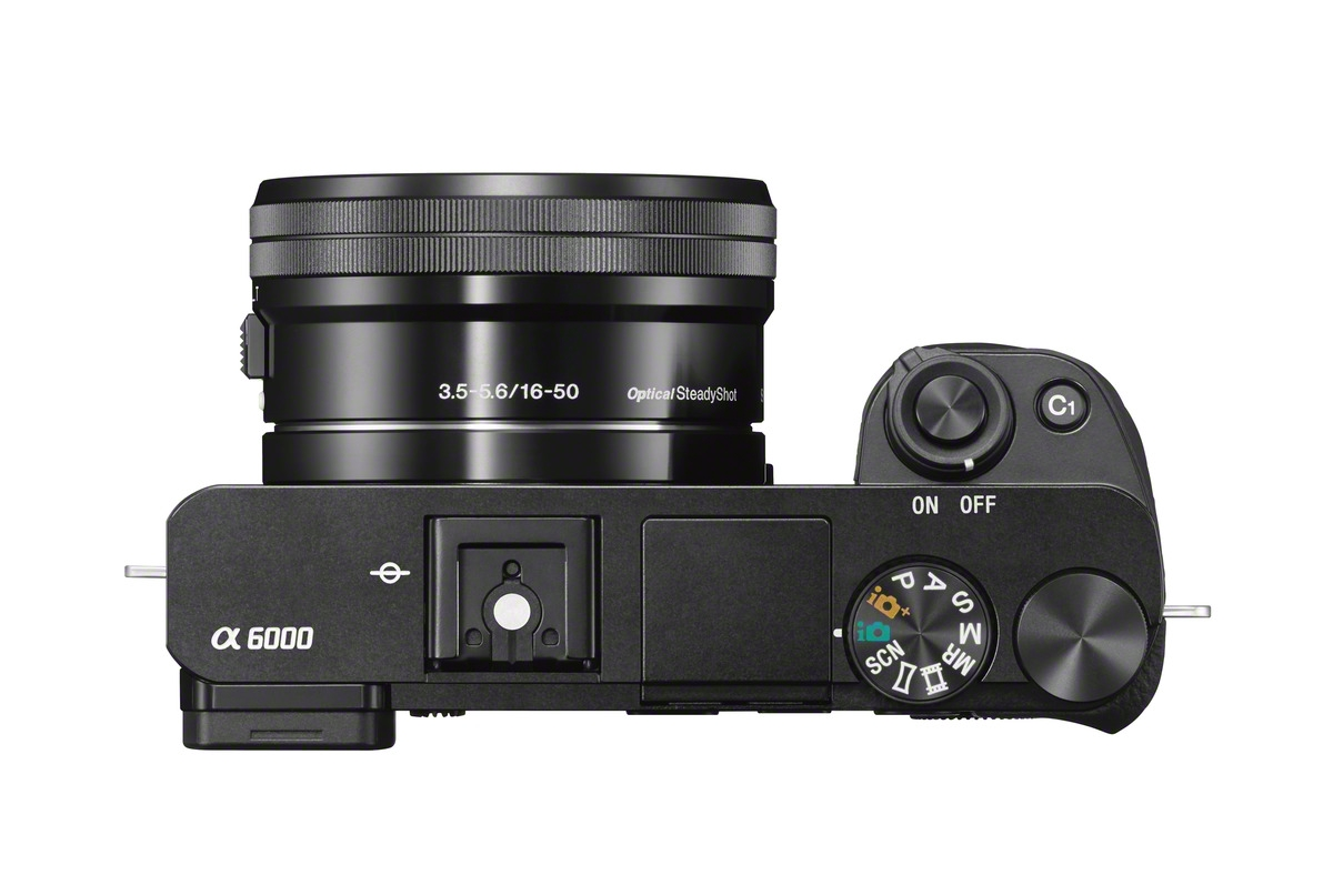 SONY Ausstellungsstück - Alpha 6000 Systemkamera +16-50mm schwarz (ILCE-6000LB) E-Mount-Kamera mit APS-C-Sensor