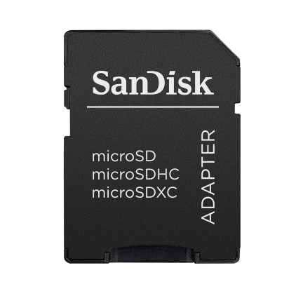 Schwarzer Sandisk micro SD Kartenadapter. Das weiße SanDisk Logo ist auf der Vorderseite.