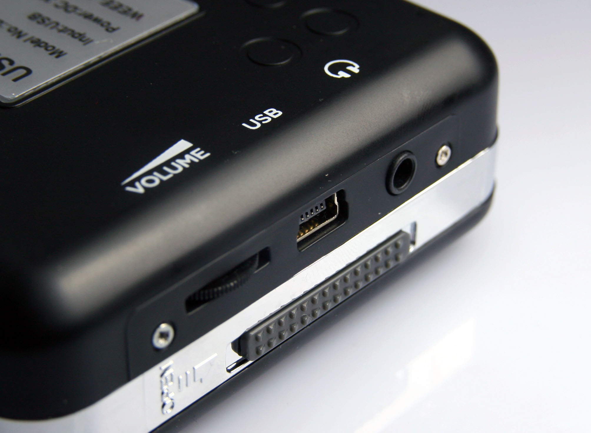 TECHNAXX 3338 DigiTape DT-01 Digitales Konvertierungsgerät für Audio-Kassetten, Silber/Schwarz