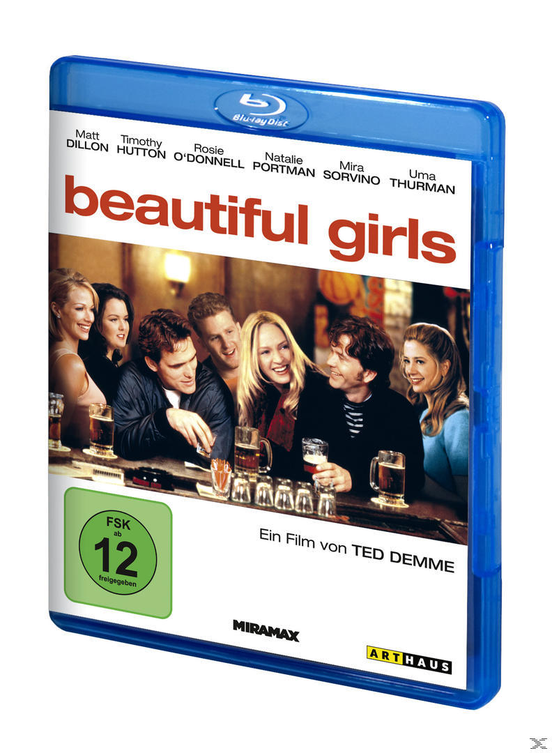 Blu-ray-Filmcover: 'Beautiful Girls'. Gruppe von Leuten in Bar. Blaue Hülle.