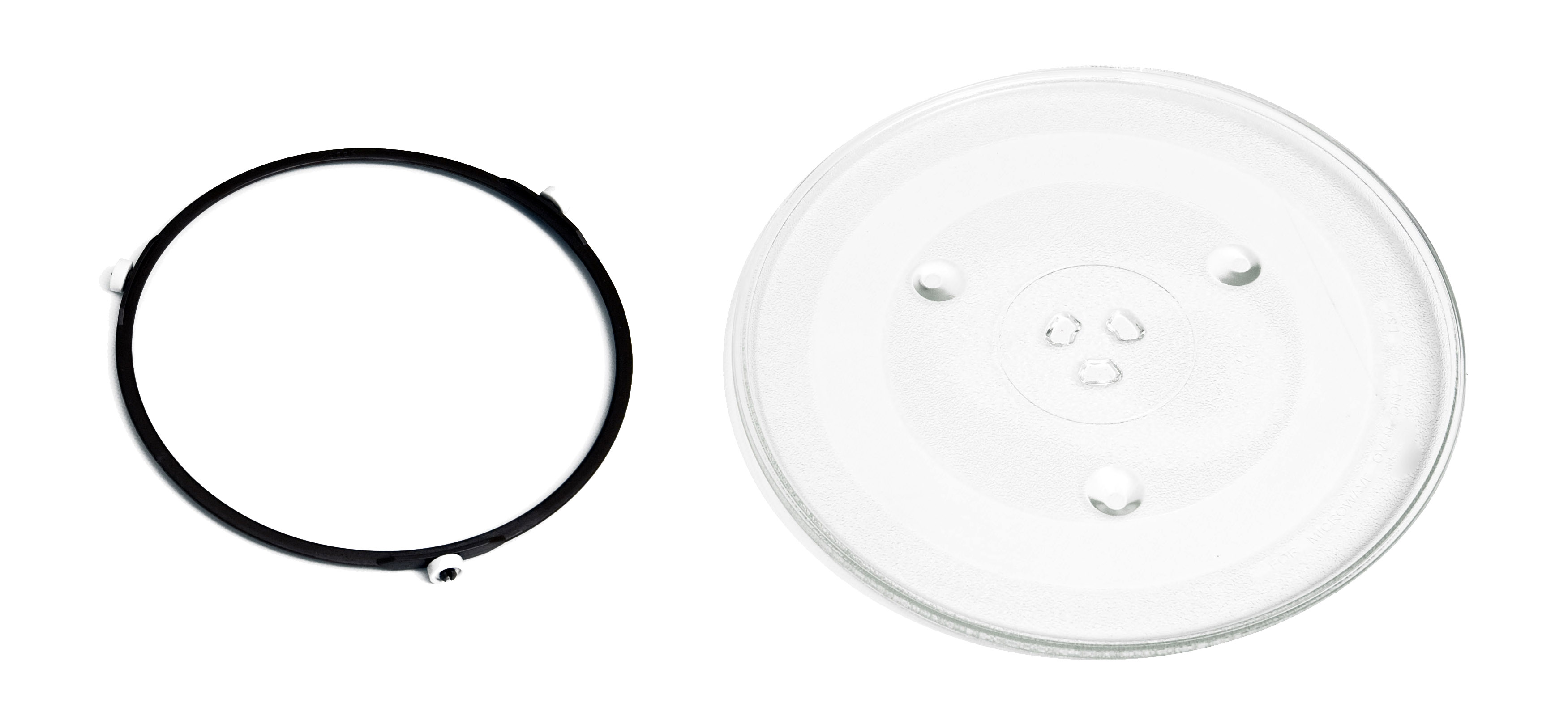 Magnetroncomponenten: glazen plaat en zwarte ring. Witte achtergrond. Geïsoleerde objecten.