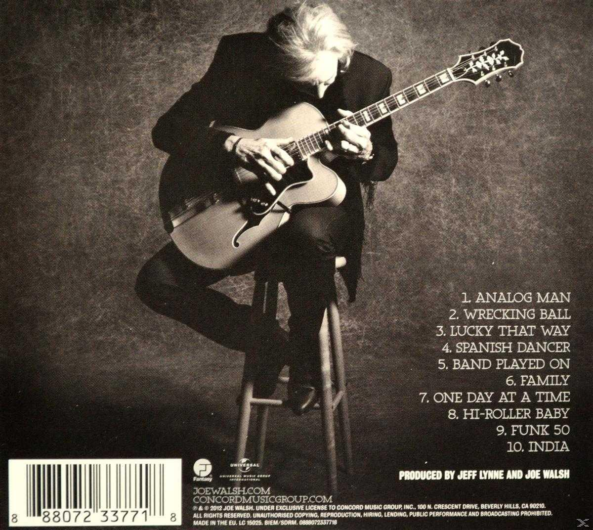 Album-Rückseite mit Joe Walsh, der Gitarre spielt. Titelliste und Credits unten. Meistens schwarzweiß.