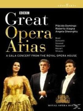 DVD-Cover: Great Opera Arias. Drei Sänger in formeller Kleidung. Weißer Text auf schwarzem Hintergrund.