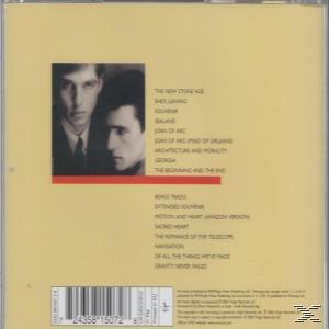Albumcover. Zwei Männer in schwarzen Anzügen. Text listet Songtitel auf. Brauner Hintergrund.
