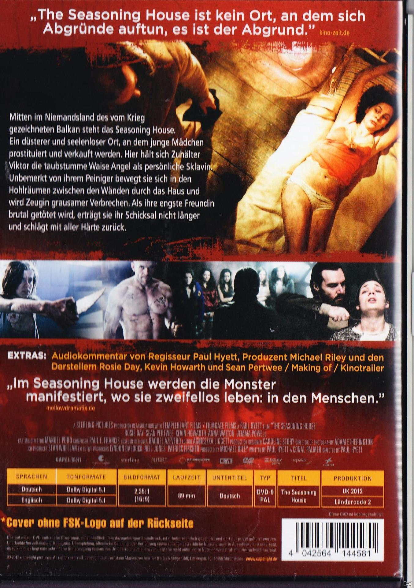DVD-Cover mit einer Frau auf einem Bett, umgeben von Text in mehreren Sprachen.