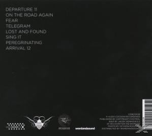 CD-Rückseite mit Trackliste, Logos und Text auf schwarzem Hintergrund. Barcode und Text unten rechts.