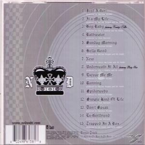 Rückseite eines CD-Covers mit Kronen-Design und Trackliste. Das Album ist von No Doubt.