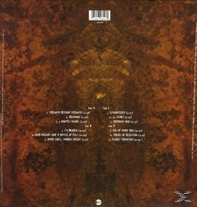 Albumcover mit strukturiertem braunem Hintergrund und Titellisten in weißem Text. Das Design ist symmetrisch.