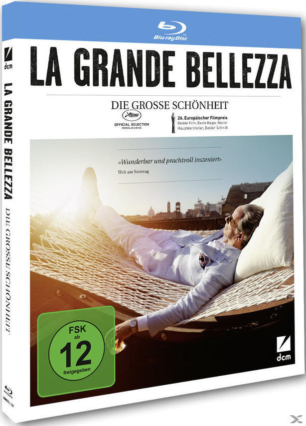 Blu-ray-Cover für 'La Grande Bellezza', mit einem Mann, der in einer Hängematte liegt, mit weißem Hintergrund.