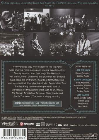 DVD-Cover: Die Tea Party-Band spielt live, schwarz-weiß. Textdetails zu Bandmitgliedern und Bonusinhalt.