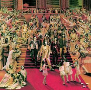 Albumcover mit vielen Menschen in einem Theater. Ein roter Teppich und eine Gruppe von Leuten.