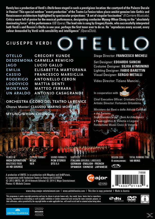 DVD-Cover für die Oper "Otello" mit Schauspielern und Text.