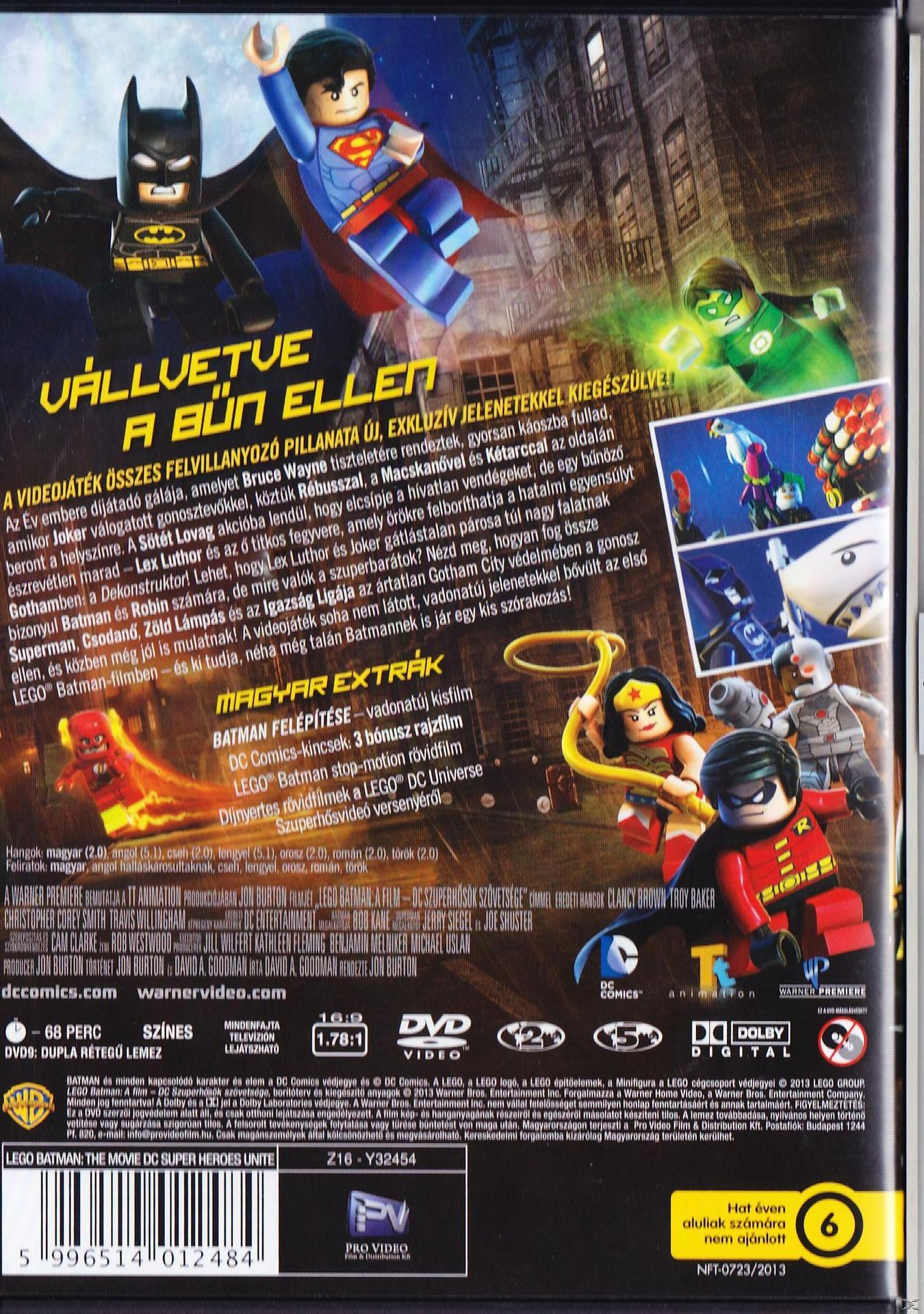 Lego Batman DVD borítója. Batman és Superman. Zöld Lámpás a háttérben.
