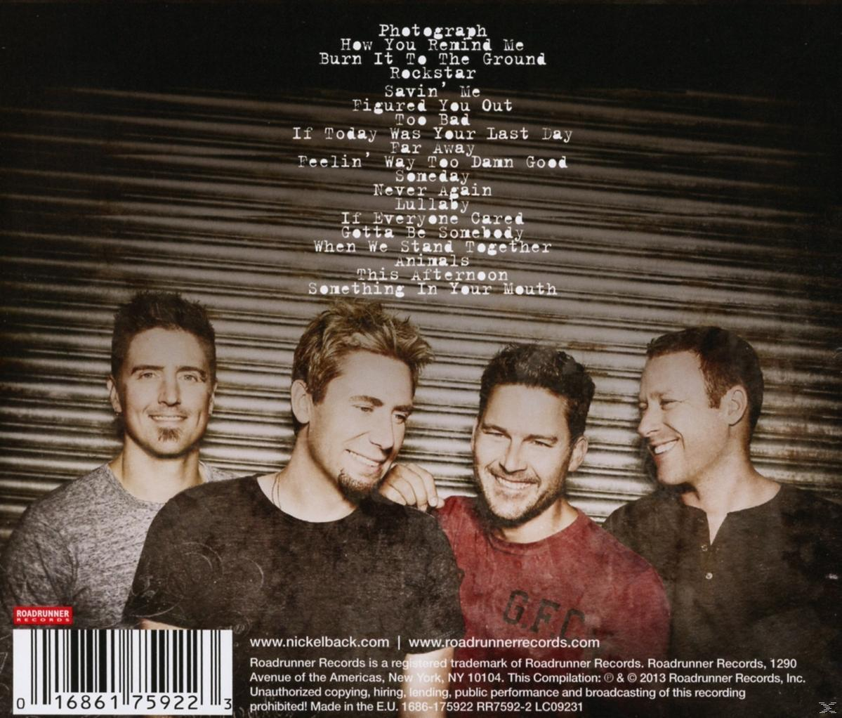 Albumcover: Vier Männer vor schwarzem Hintergrund. Text: 'Nickelback' und eine Titelliste.