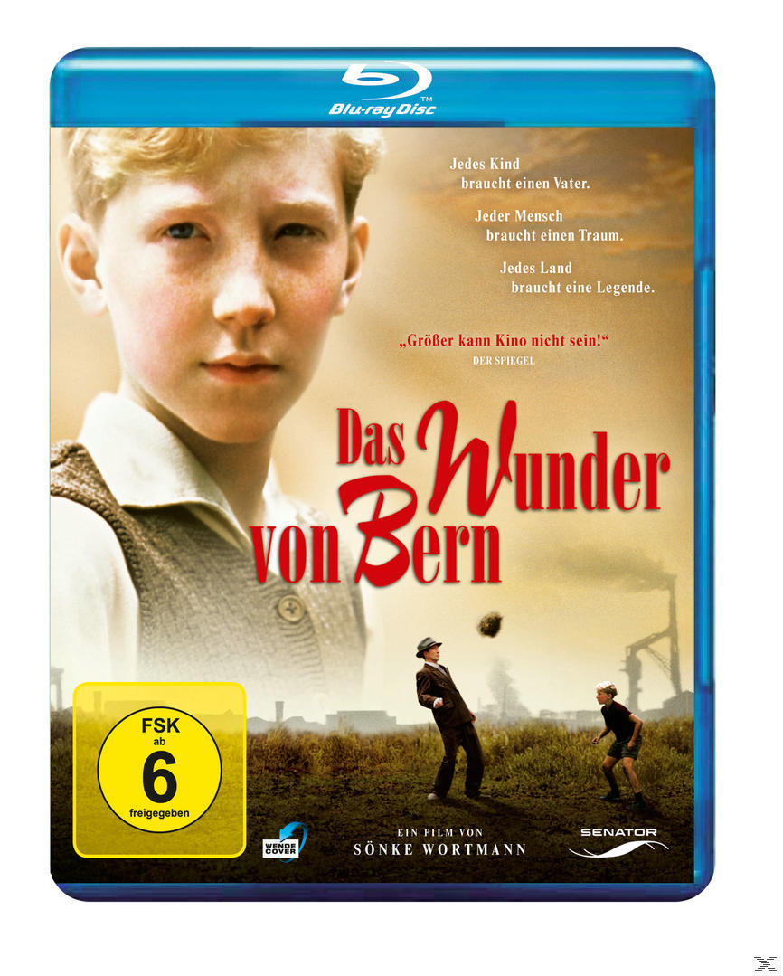 Filmplakat mit einem Jungen, einem Mann und einem Feld mit Industriehintergrund.