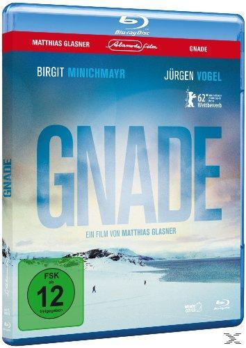 DVD-Cover mit Schneelandschaft und Text: GNADE (Gnade).