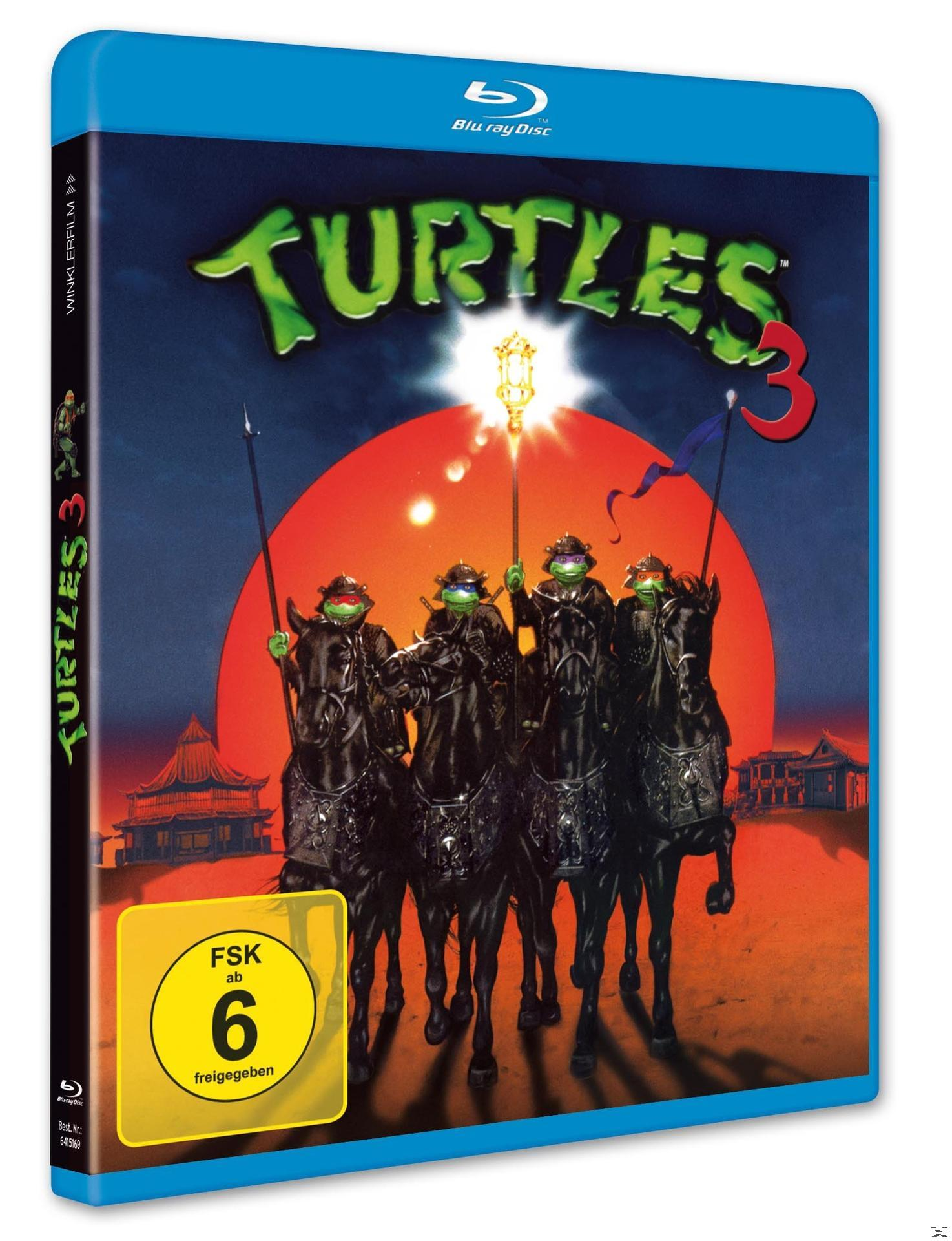 Teenage Mutant Ninja Turtles 3 Blu-ray-Cover. Turtles zu Pferd. Roter und blauer Hintergrund.