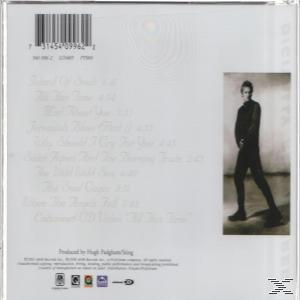 Albumcover-Rückseite, mit Titelliste und einem Mann, der steht. Weißer Hintergrund und Text.