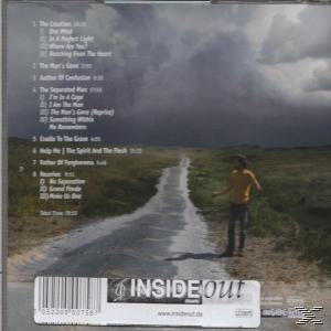 CD-Cover. Eine Person geht auf einer Straße mit dunklem Himmel und Bäumen.