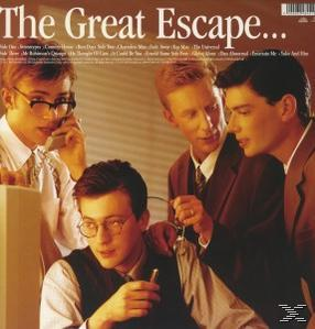 Albumcover von 'The Great Escape...' mit vier Männern, die auf einen Computer schauen. Einer telefoniert.