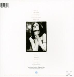 Rückseite eines Albums. Enthält ein Schwarz-Weiß-Foto einer Frau und eine Liste der Songtitel.