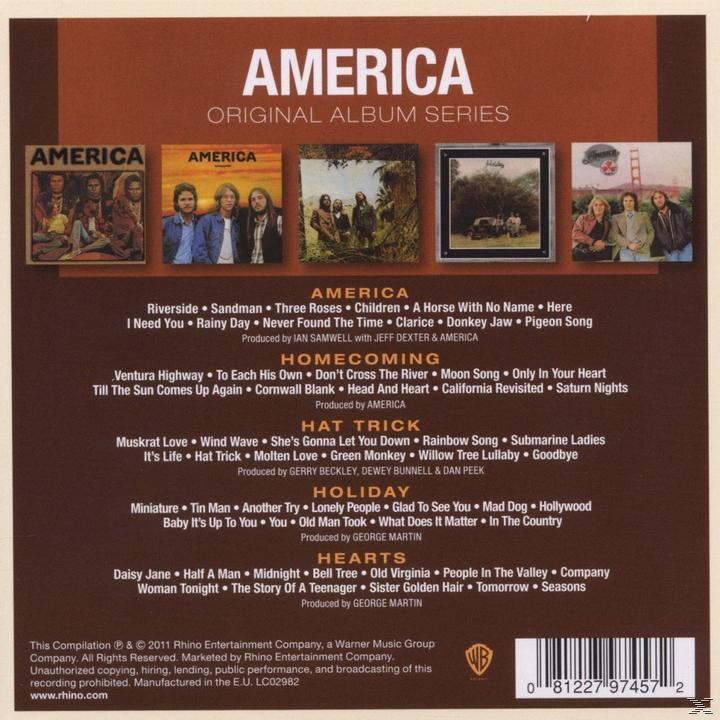 Albumcover mit der Band America. Enthält die Titelliste und Album-Artwork.